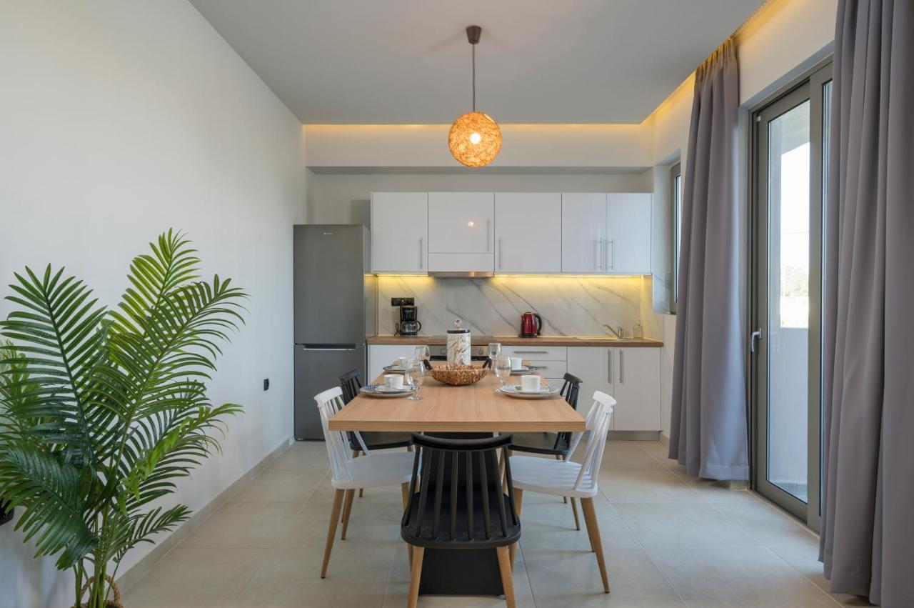 Aegean Breeze Luxury Apartments Next To The Sea Maleme Eksteriør bilde