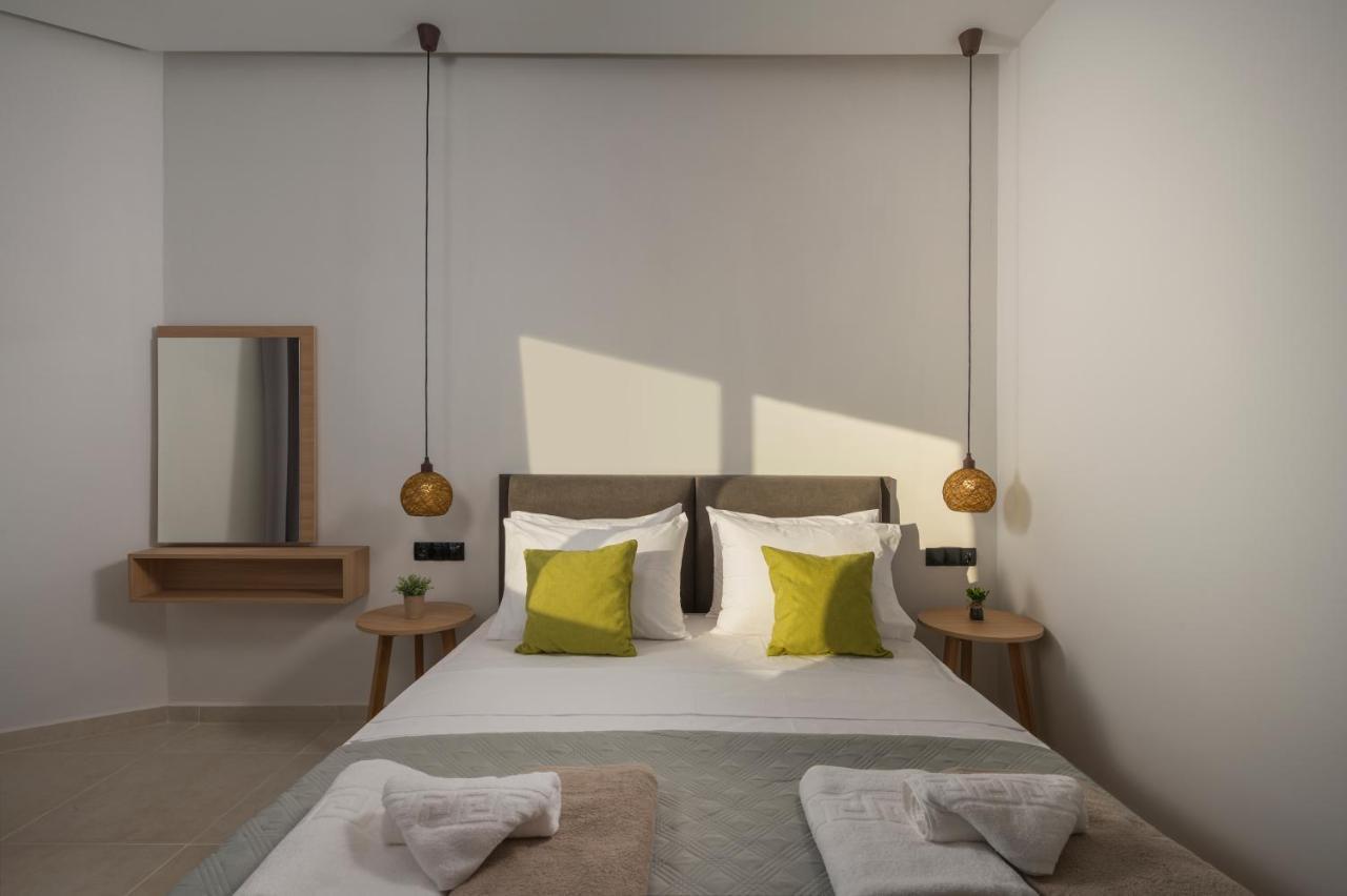 Aegean Breeze Luxury Apartments Next To The Sea Maleme Eksteriør bilde