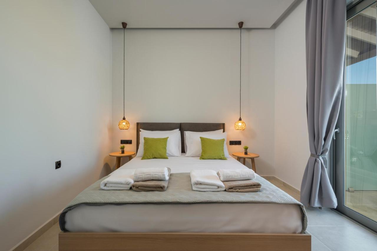 Aegean Breeze Luxury Apartments Next To The Sea Maleme Eksteriør bilde