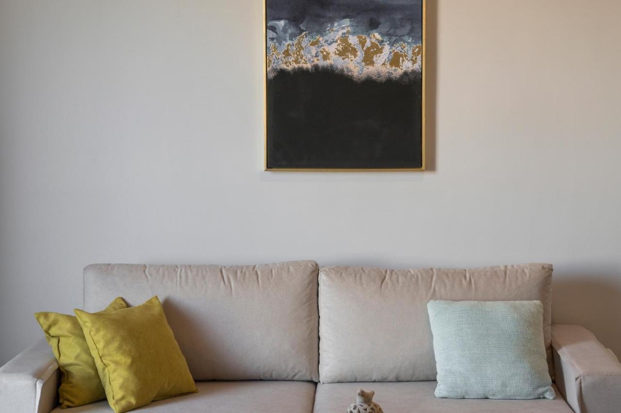 Aegean Breeze Luxury Apartments Next To The Sea Maleme Eksteriør bilde
