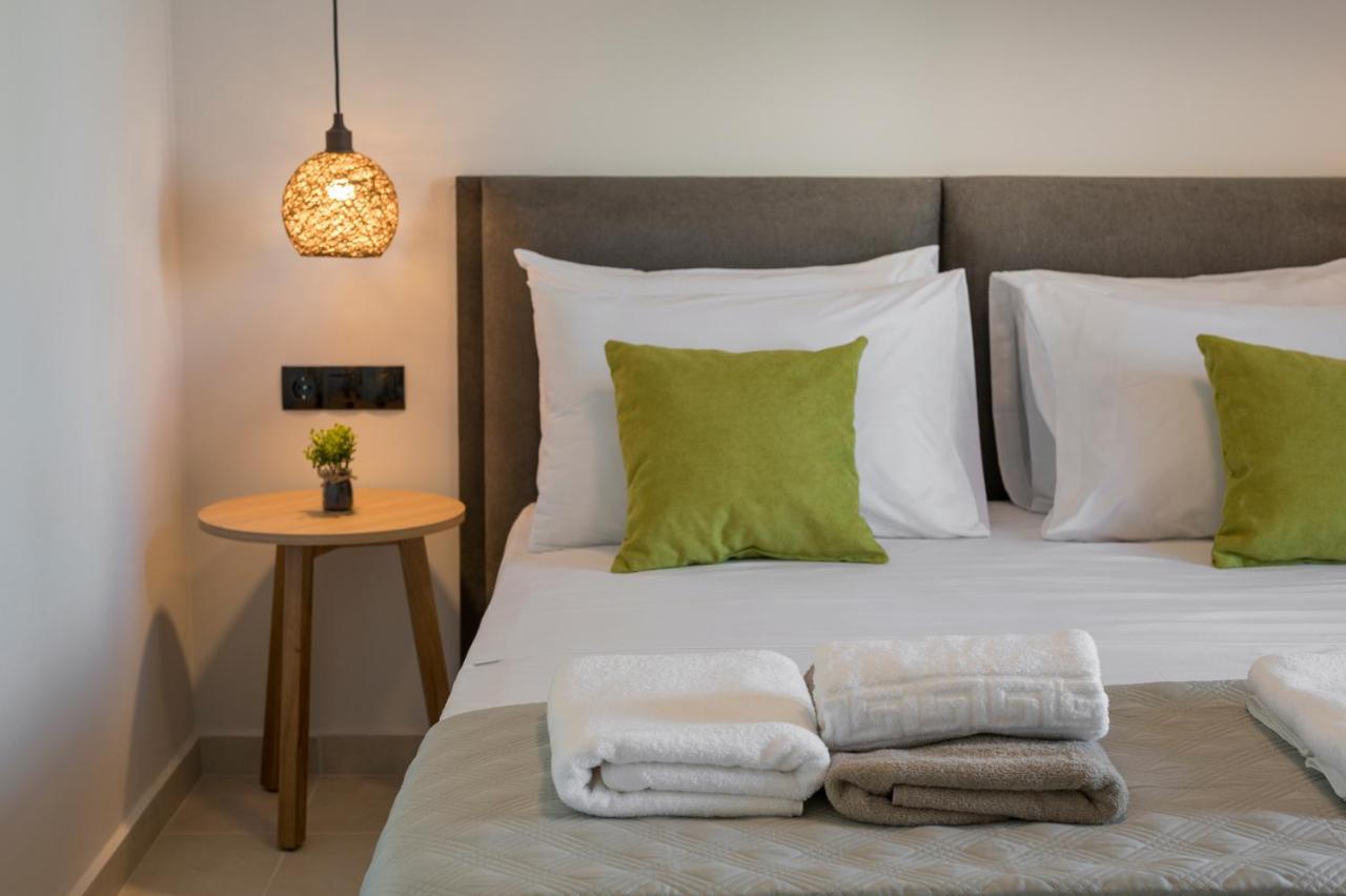 Aegean Breeze Luxury Apartments Next To The Sea Maleme Eksteriør bilde